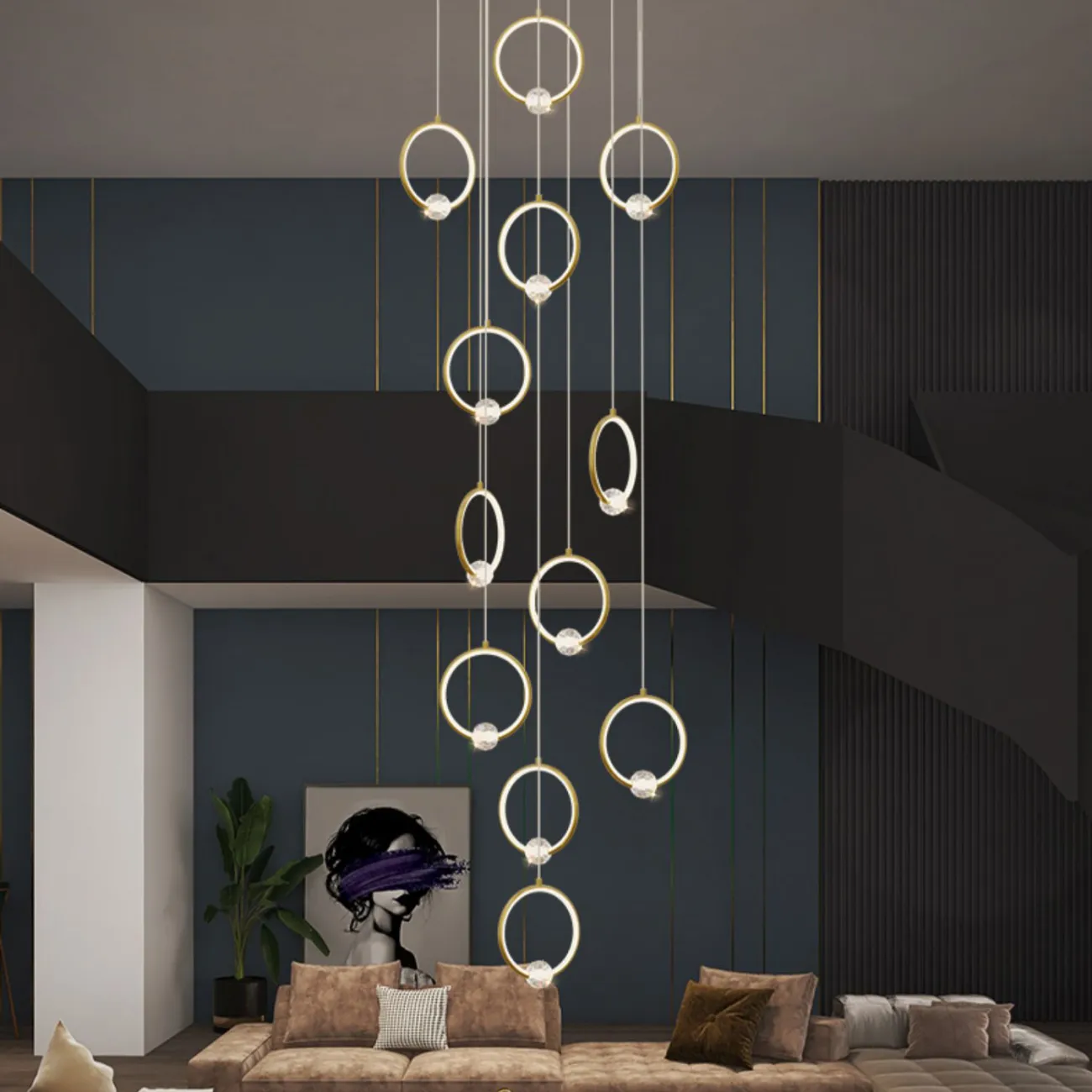 Готовая комбинация подвесных светильников с шарообразными хрустальными плафонами на металлических кольцах с внутренней LED-подсветкой LUANA MORE L24 Brass