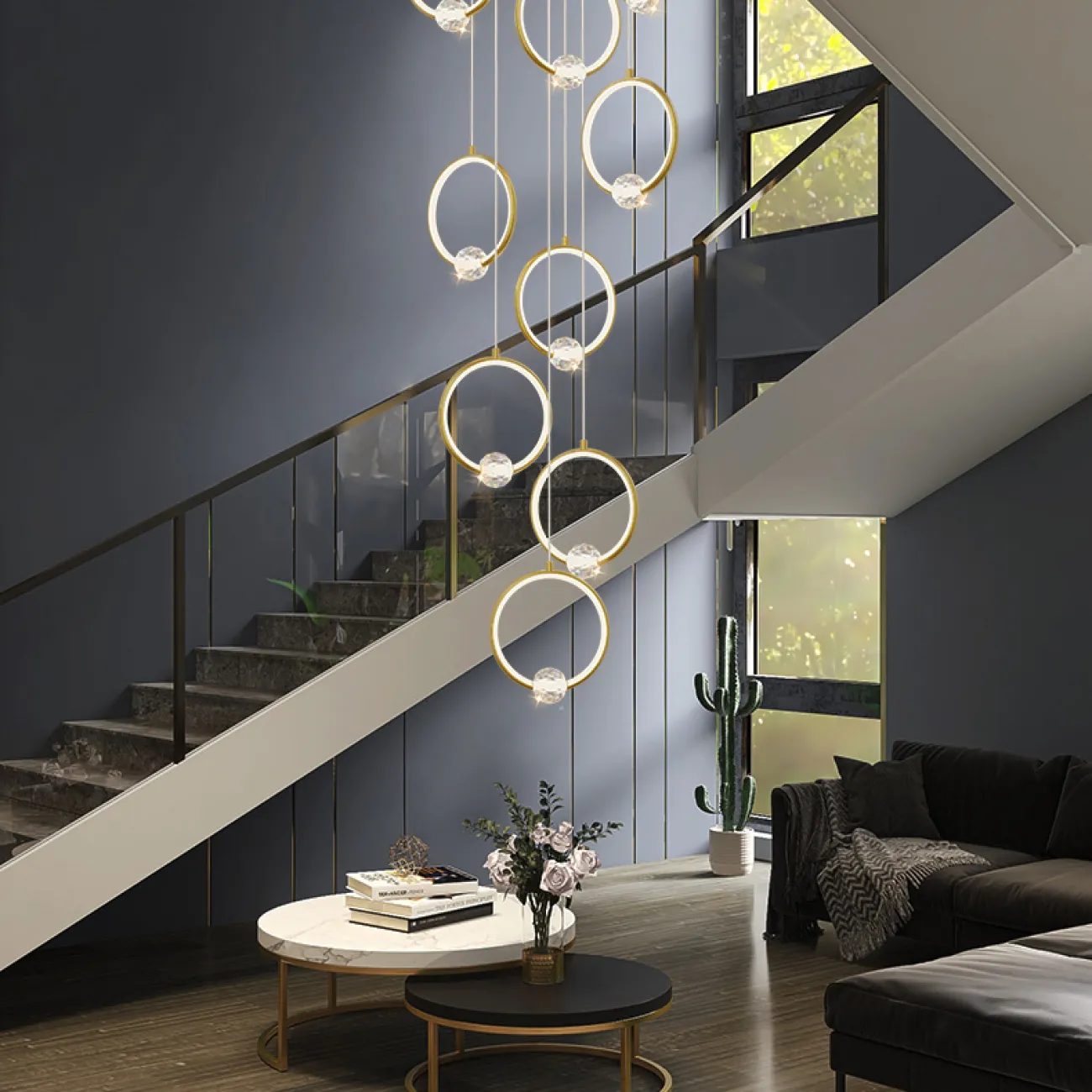 Готовая комбинация подвесных светильников с шарообразными хрустальными плафонами на металлических кольцах с внутренней LED-подсветкой LUANA MORE L24 Brass