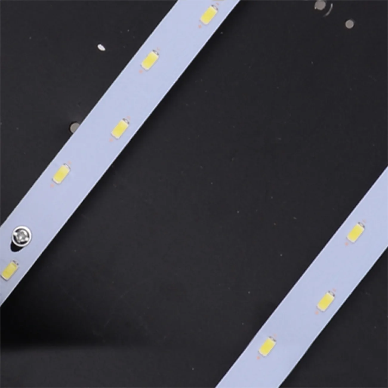 Потолочный светодиодный светильник GEOMETRIC White D40 от ImperiumLoft