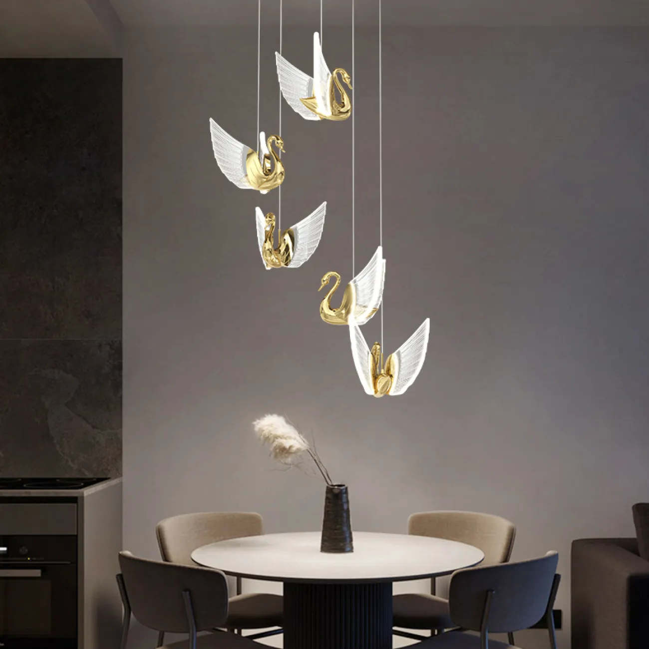 Готовая комбинация подвесных светодиодных светильников с плафонами в виде лебедей со светящимися крыльями BIRDIE COMBO D45