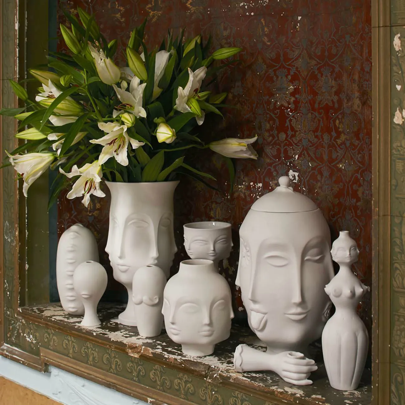 Дизайнерская скульптура женщины ваза LaLume-SKT00172 Дизайнерская скульптура женщины ваза LaLume-SKT00172