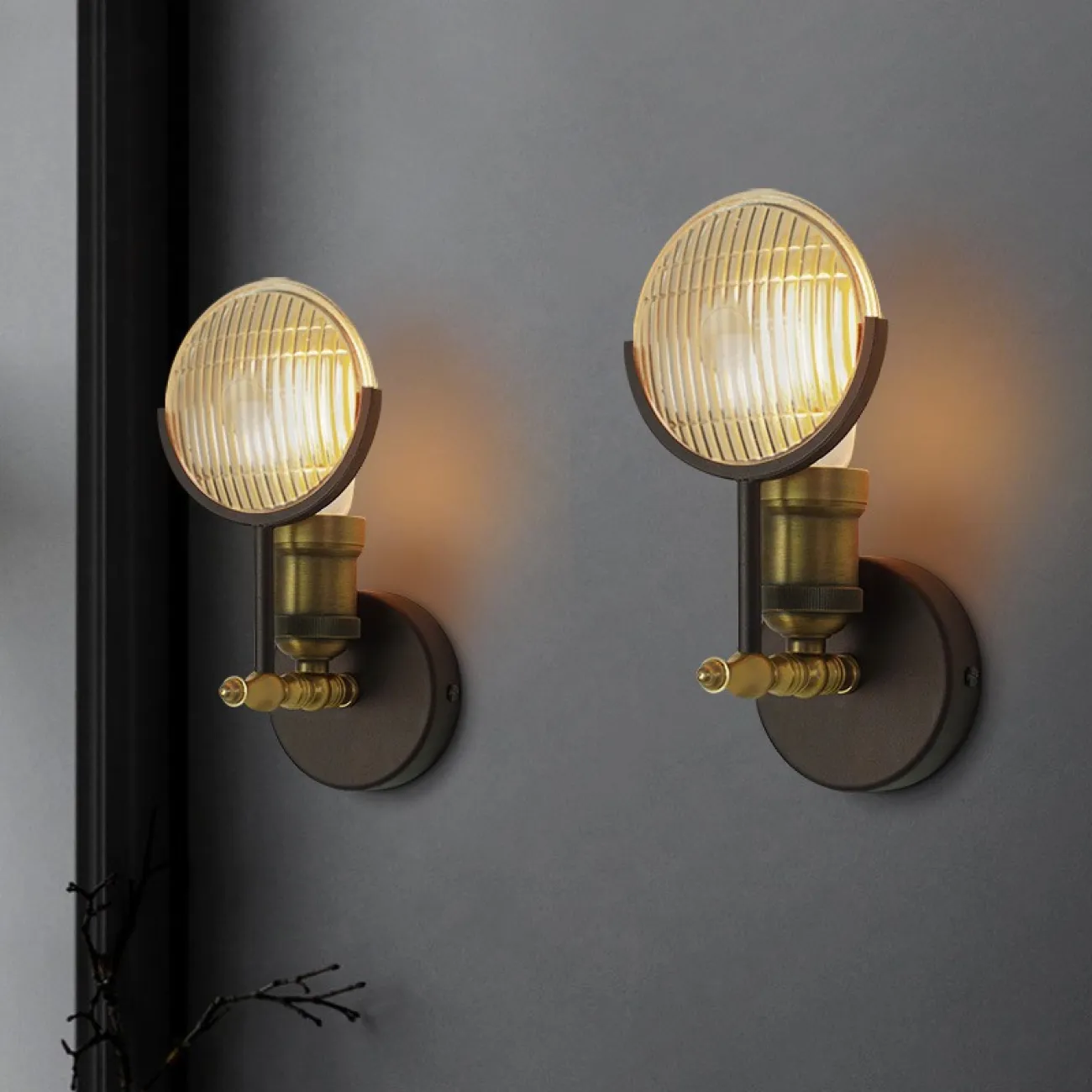 Настенное бра HEADLIGHT от ImperiumLoft