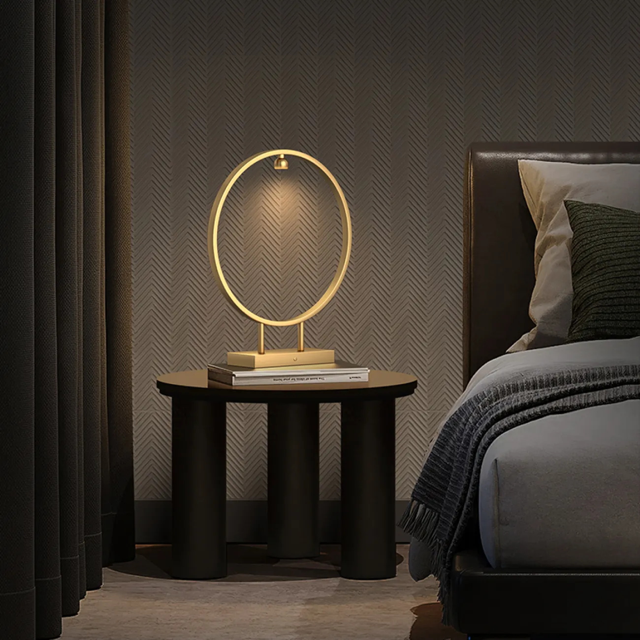 Серия настольных ламп с точечным источником на латунным корпусе в виде замкнутого и разомкнутого колец GERTON A D35 Серия настольных ламп с точечным источником на латунным корпусе в виде замкнутого и разомкнутого колец GERTON A D35