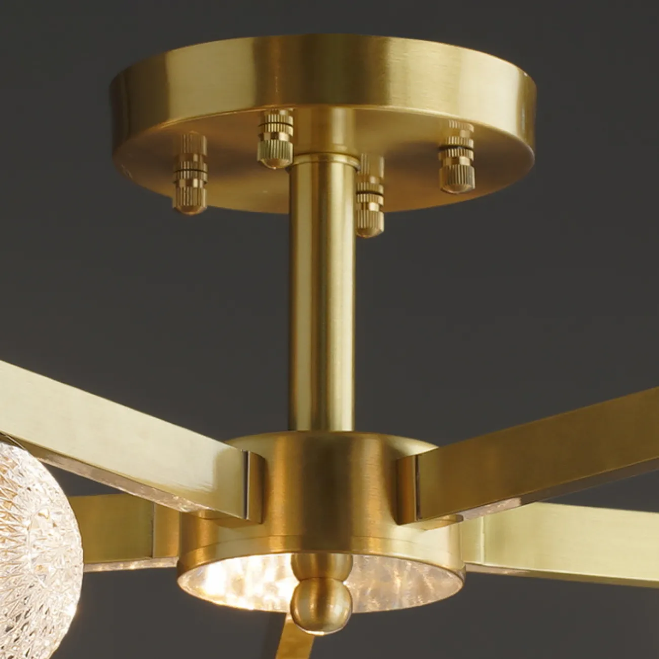 Потолочная люстра BETHANY CH L6 от ImperiumLoft