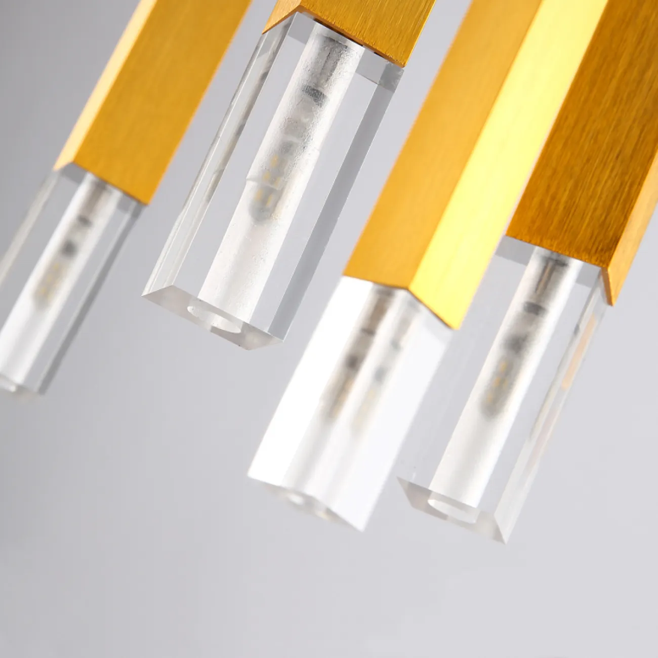 Люстра на штанге SNAP от ImperiumLoft