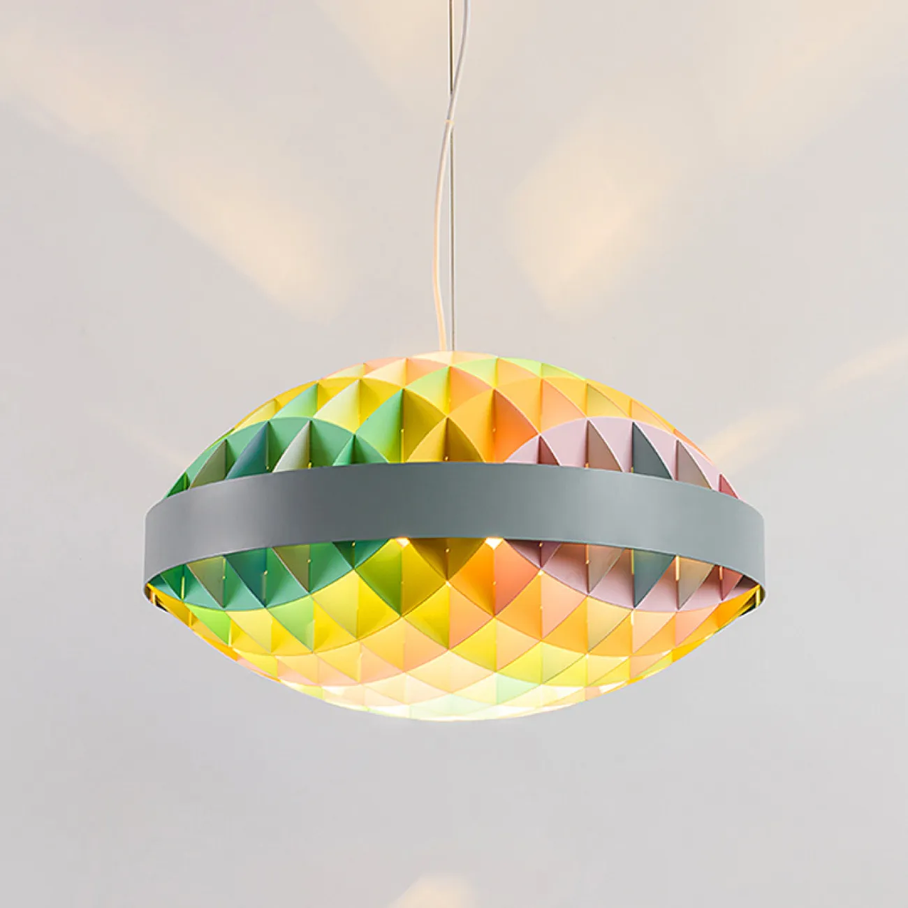 Дизайнерская люстра TINT от ImperiumLoft