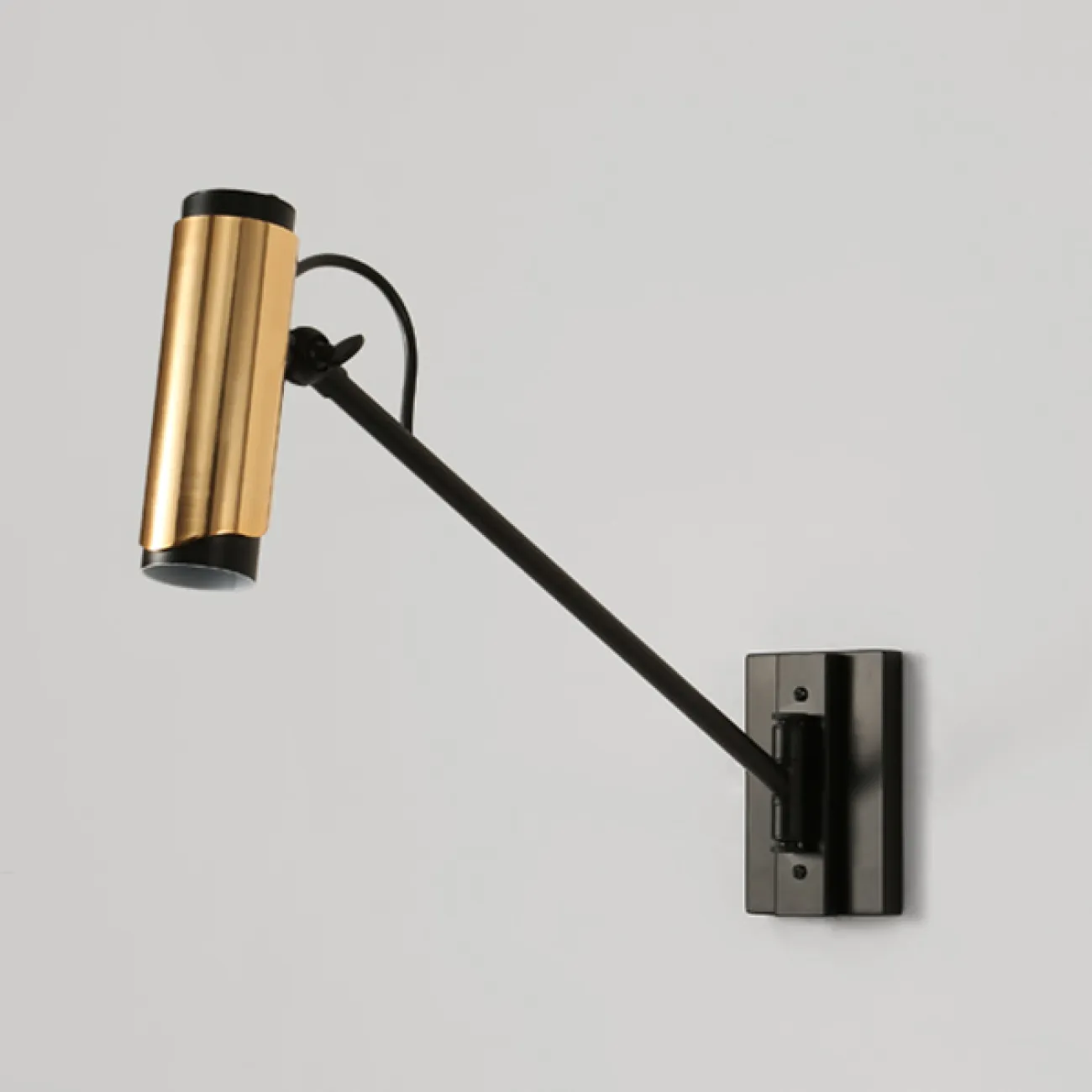 Настенный светильник MAYFRID от ImperiumLoft