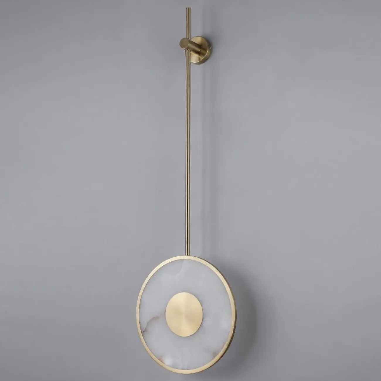 Настенный светодиодный светильник с плоским дисковидным рассеивателем из белого мрамора SORLE