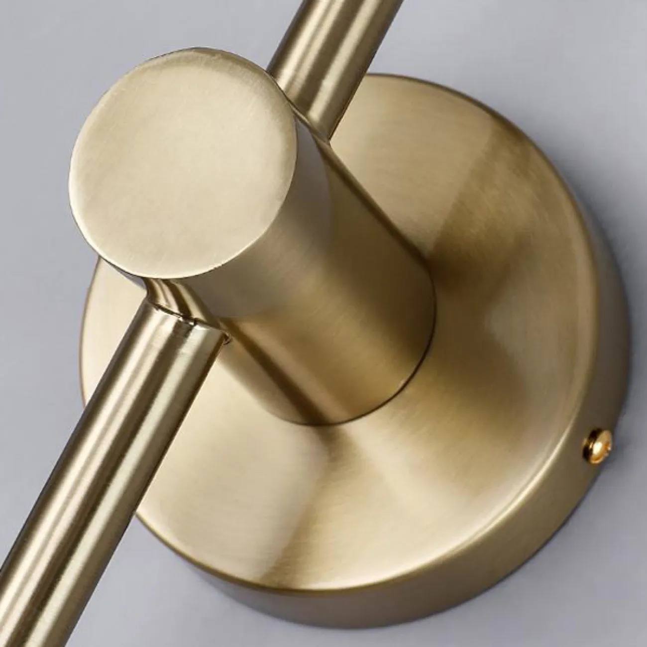 Настенный светодиодный светильник с плоским дисковидным рассеивателем из белого мрамора SORLE