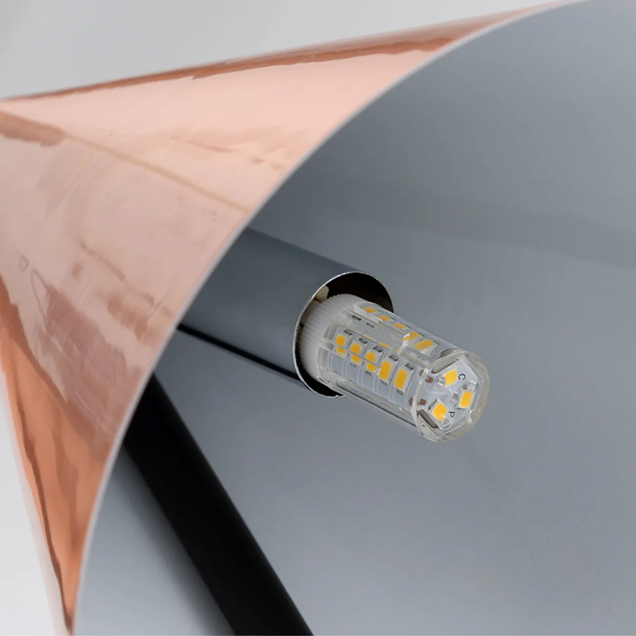 Люстра на штанге CRATER от ImperiumLoft Люстра на штанге CRATER от ImperiumLoft