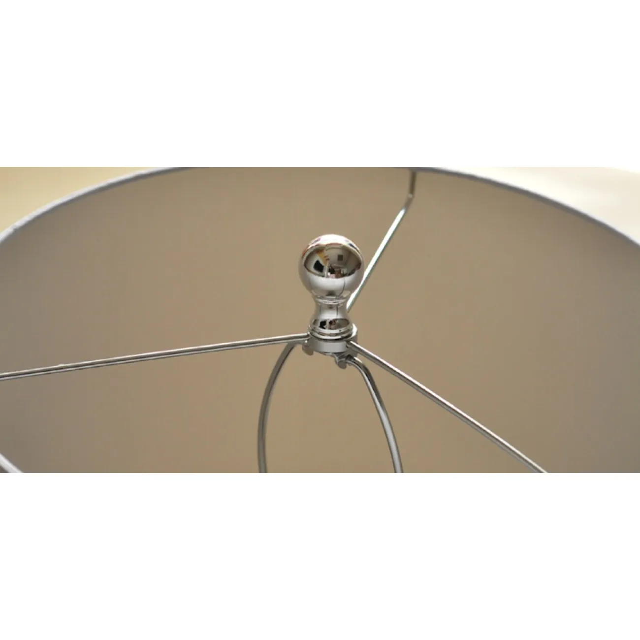 Настольная лампа Зеленый лук от LaLume