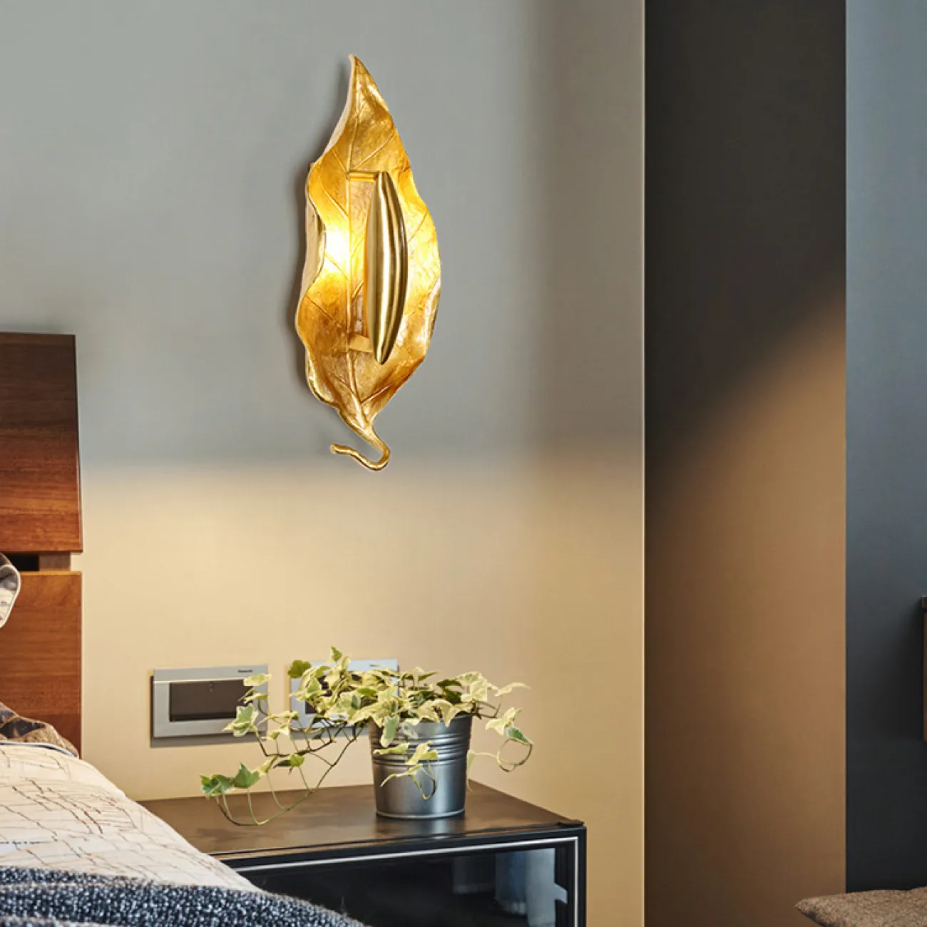 Настенный светильник SEMIRAMIS от ImperiumLoft