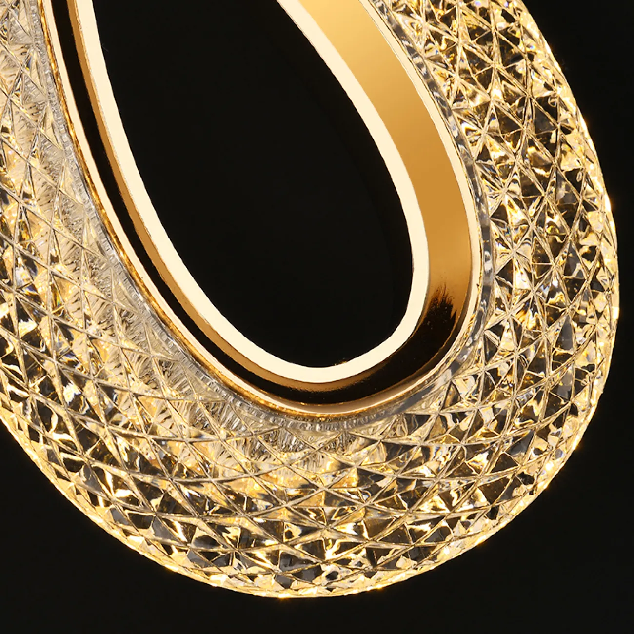 Готовая комбинация подвесных светодиодных светильников c рельефным корпусом каплевидной формы KEZIA C DUO Трехцветный свет