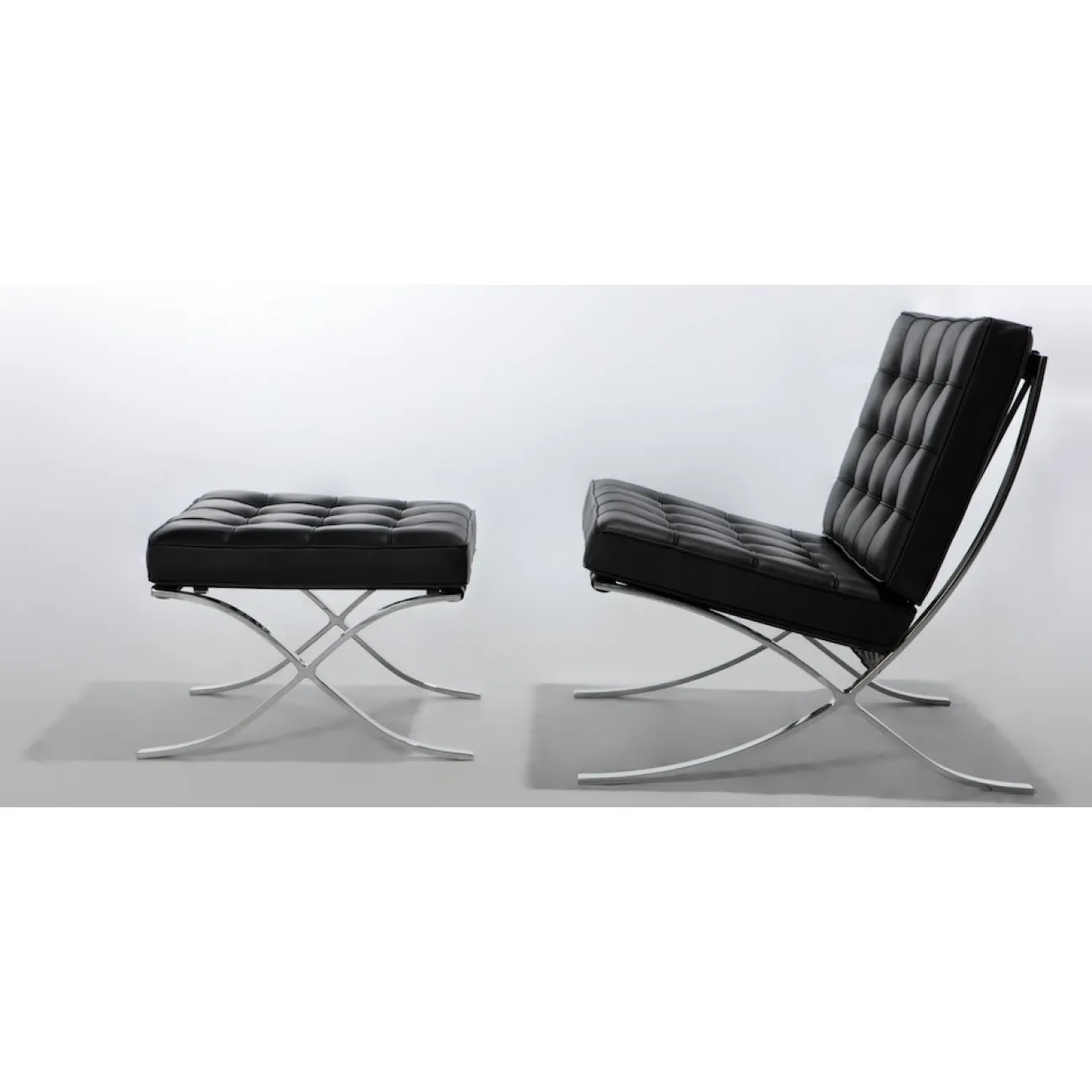 Кресло Barcelona designed by Ludwig Mies van der Rohe		 in 1929 от LaLume
