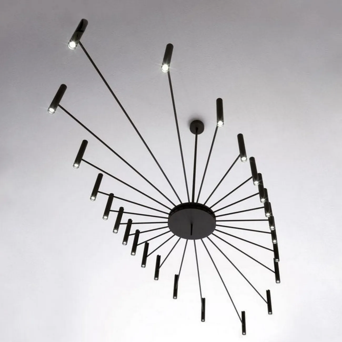 Люстра POP P40 Chandelier 12 lamps D100 Mod.A Black от ImperiumLoft