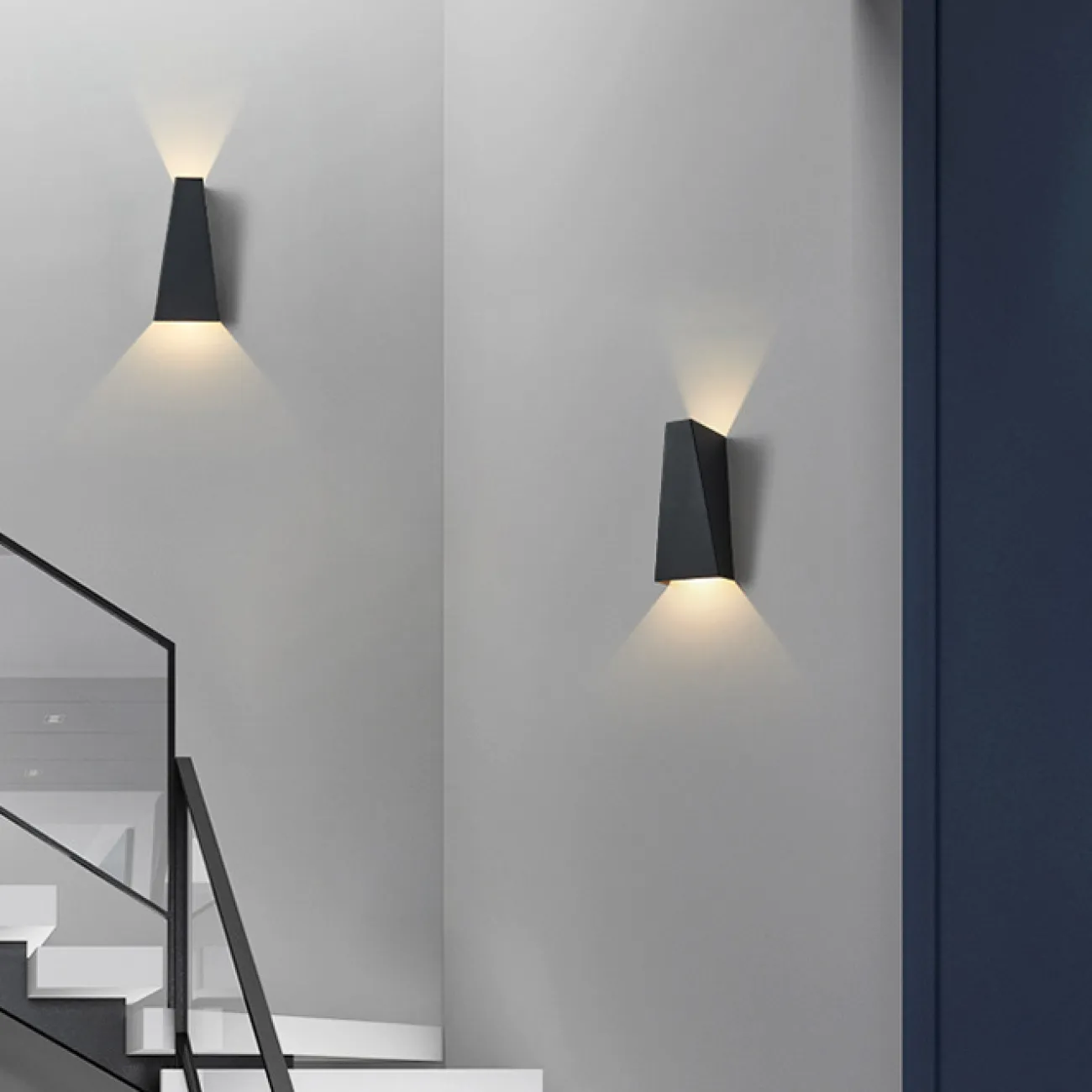 Настенный светодиодный светильник с латунным рассеивателем в форме скошенного прямоугольника LUTVI B Brass Настенный светодиодный светильник с латунным рассеивателем в форме скошенного прямоугольника LUTVI B Brass