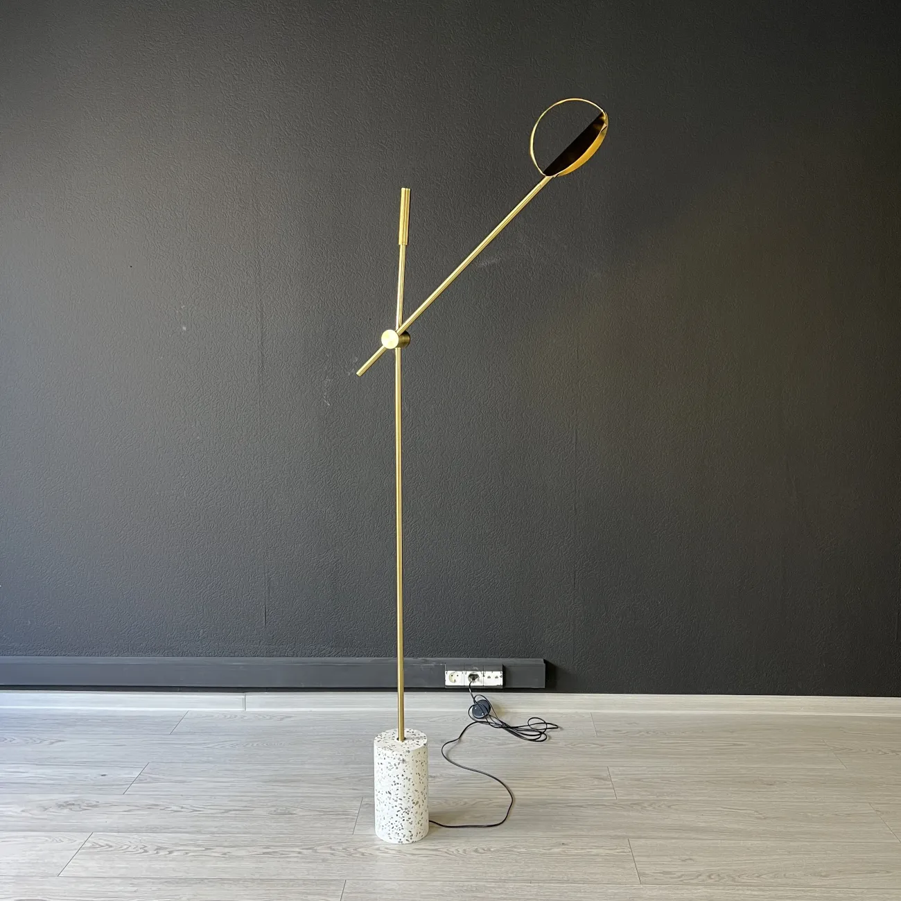 Торшер BOLIA LEAVES Brass от ImperiumLoft Торшер BOLIA LEAVES Brass от ImperiumLoft