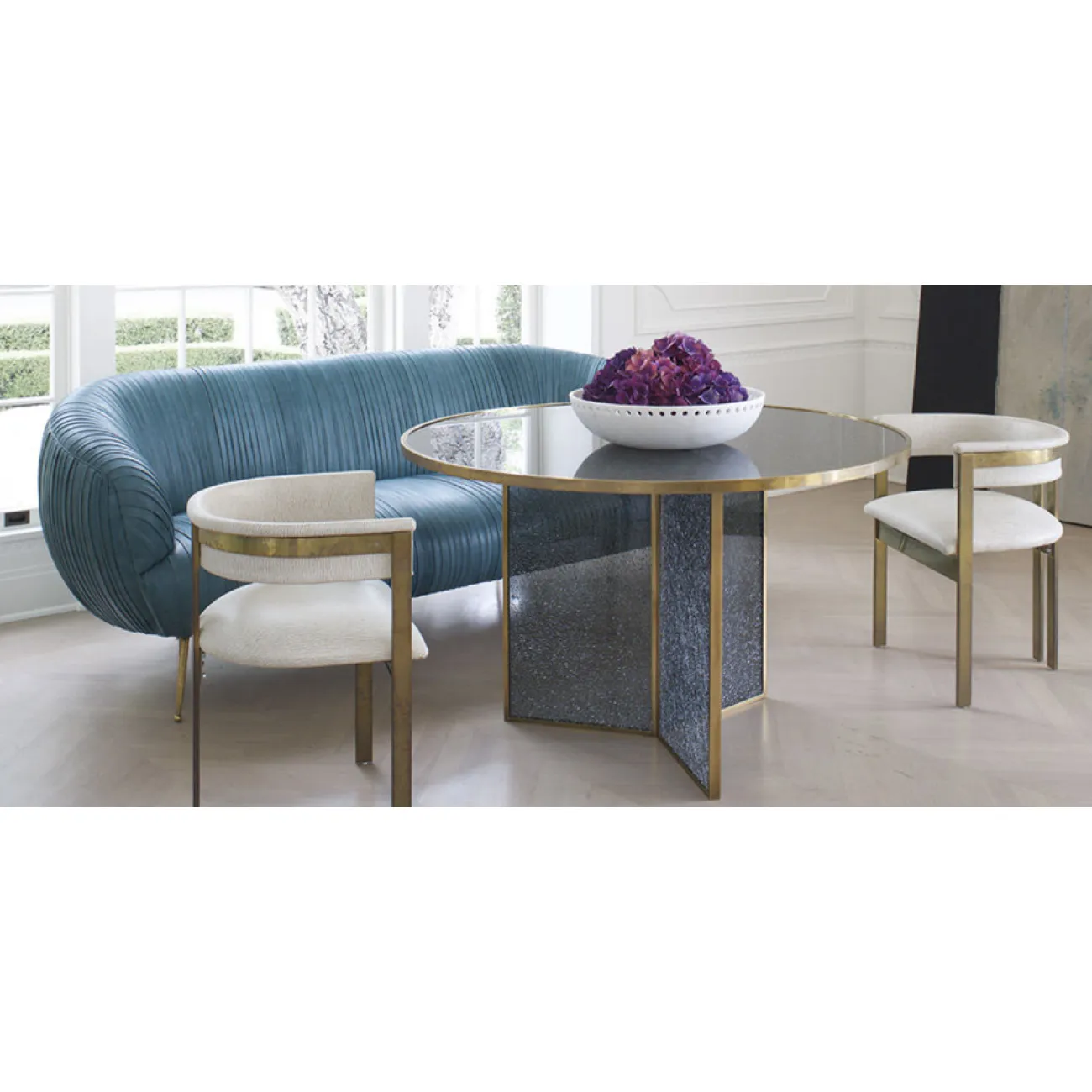 Софа Kelly Wearstler Souffle Settee Leather designed by Kelly Wearstler от LaLume