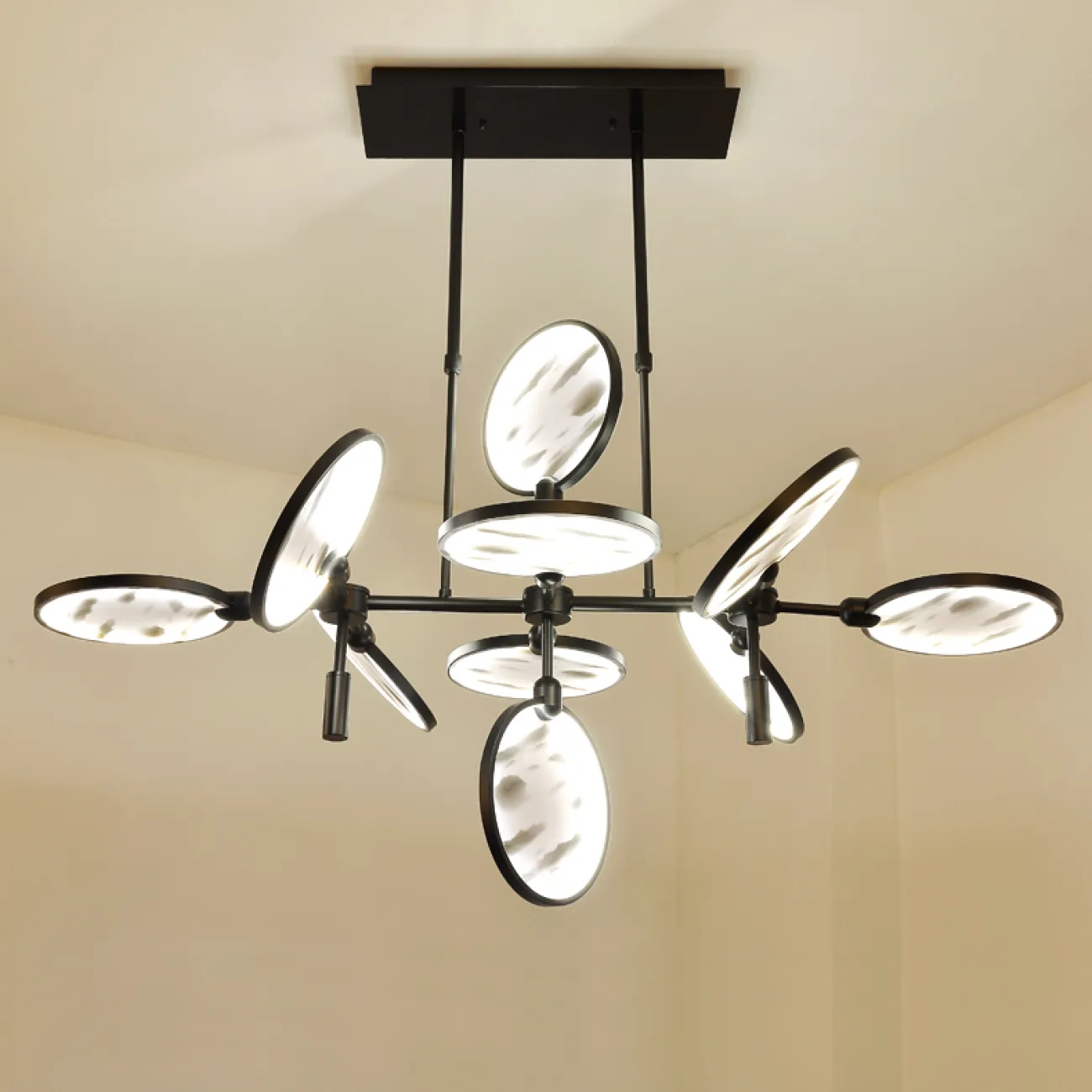 Подвесная рядная люстра NEBULA D126 от ImperiumLoft