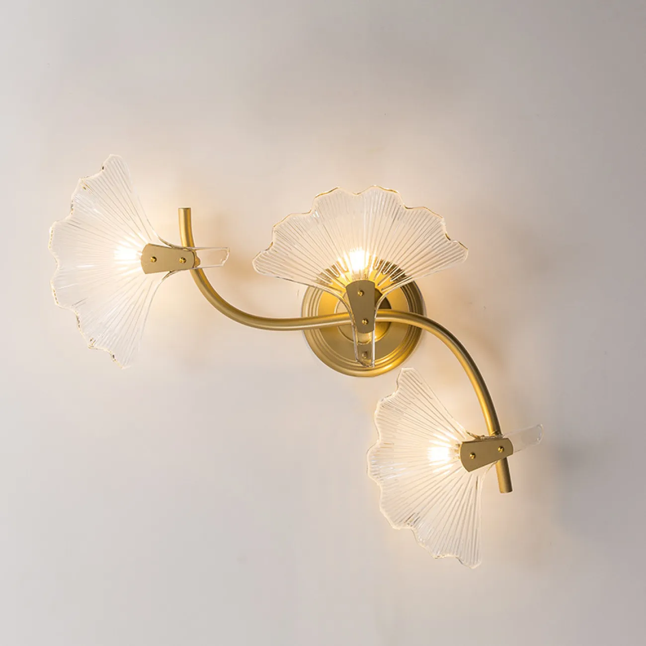 Настенный светильник AVALON W TRIO от ImperiumLoft