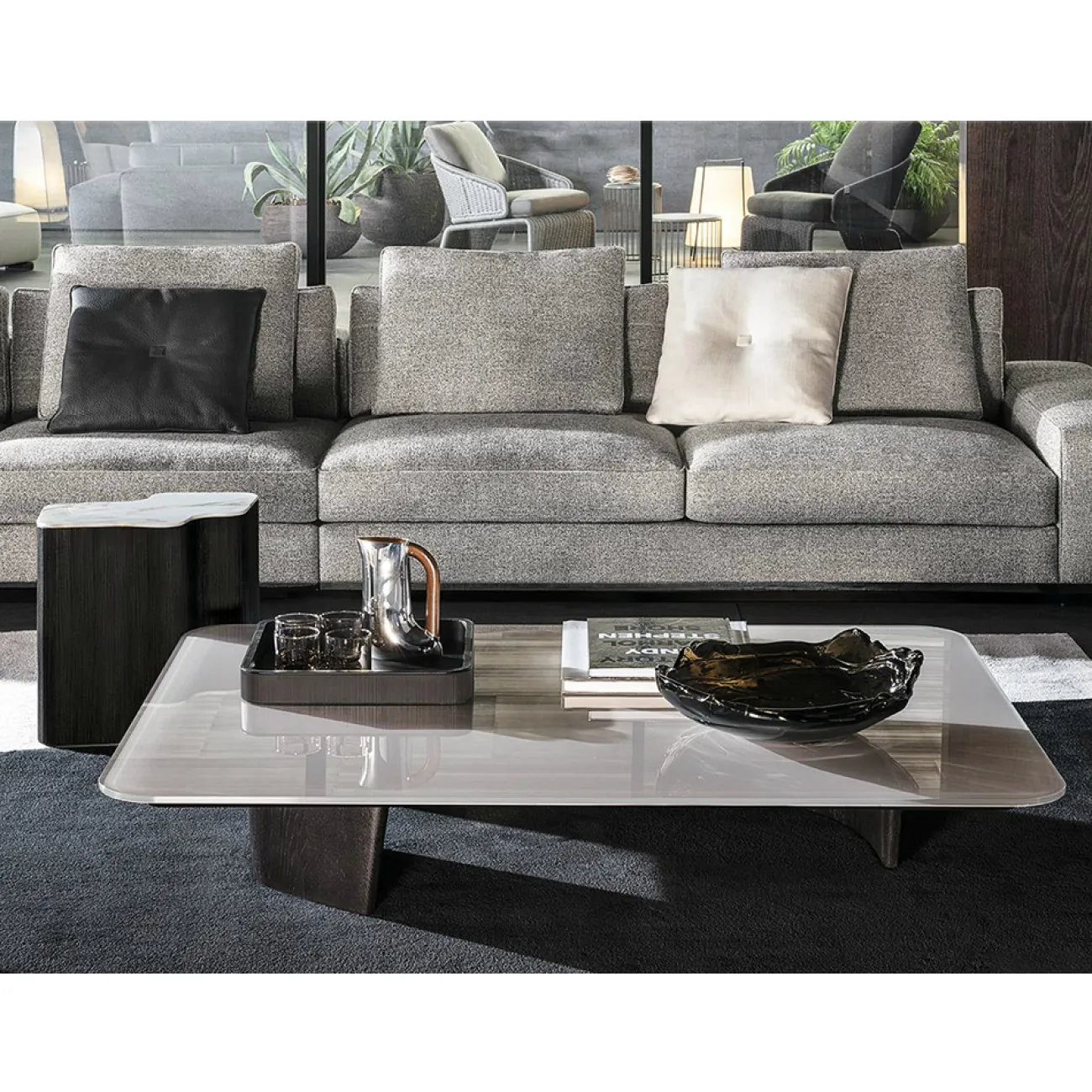 Дизайнерский журнальный столик LaLume-AP00241