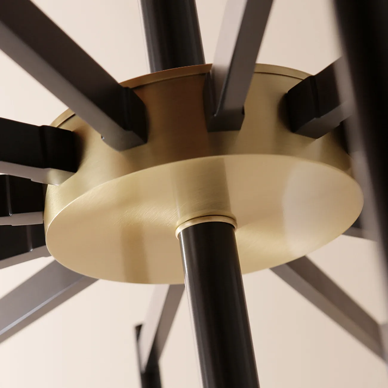 Люстра на штанге ERA CH от ImperiumLoft Люстра на штанге ERA CH от ImperiumLoft