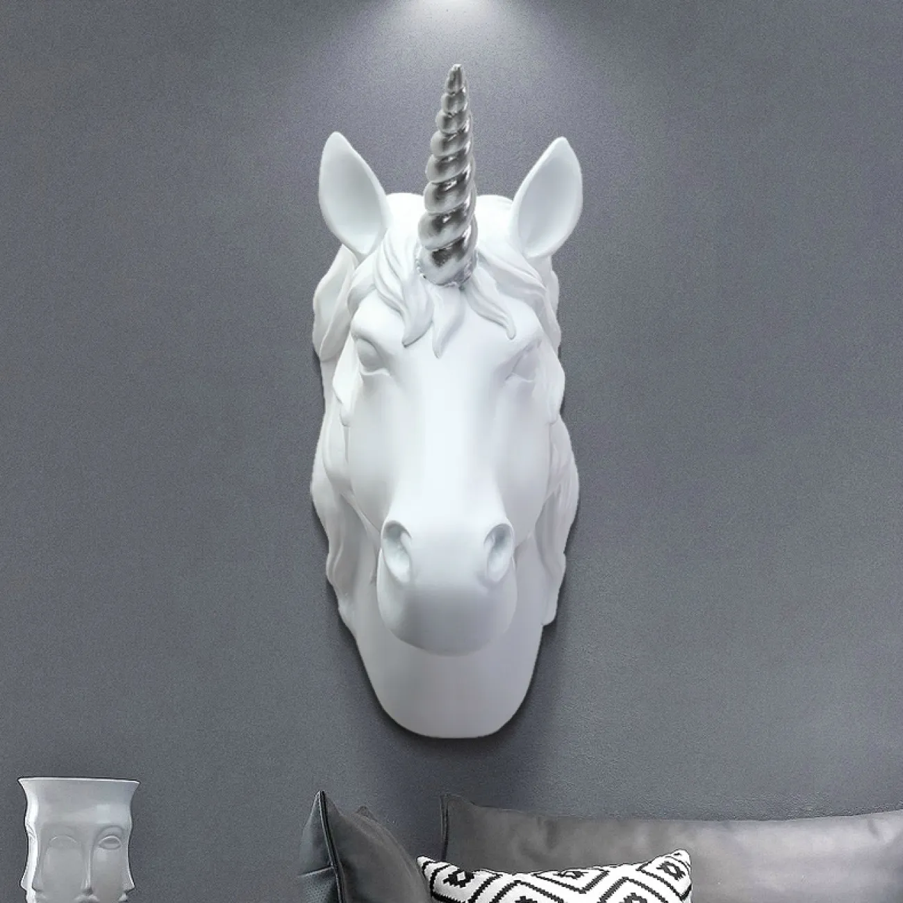 Дизайнерский настенный декор единорог LaLume-KKK00256