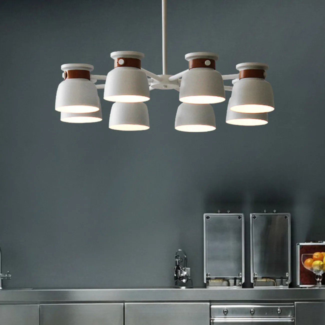 Люстра на штанге LOOP от ImperiumLoft Люстра на штанге LOOP от ImperiumLoft