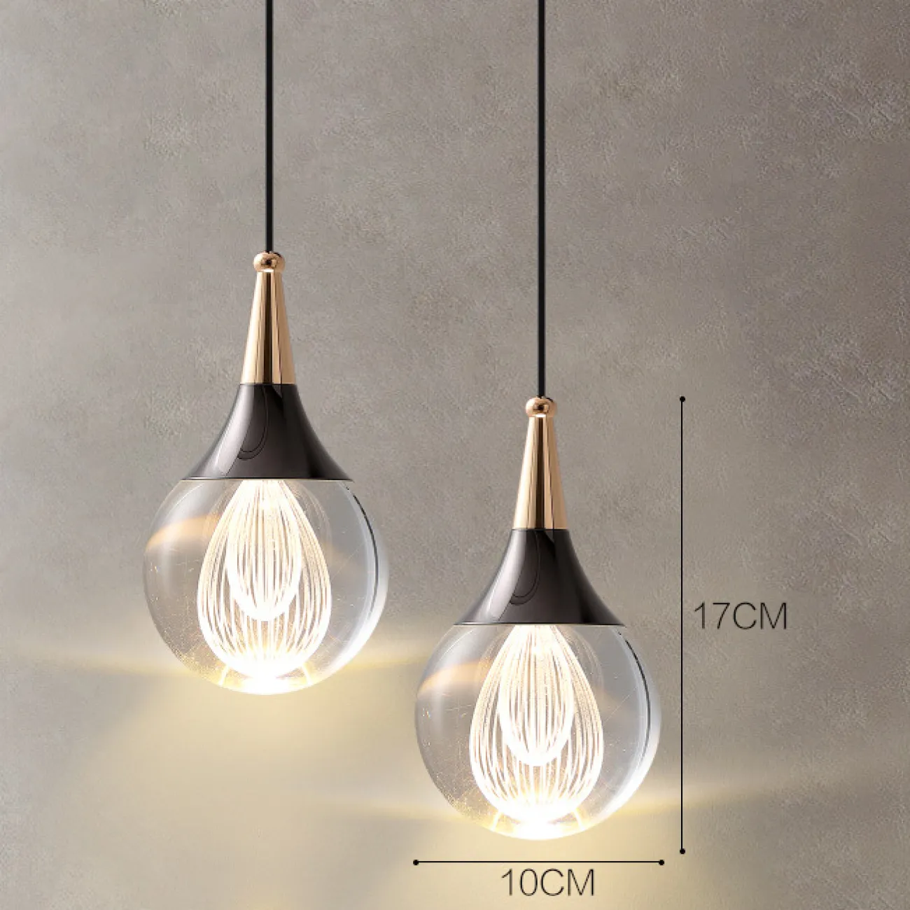 Готовая комбинация подвесных светодиодных светильников с лазерной гравировкой внутри шарообразных хрустальных рассеивателей SOFUS DUO A Готовая комбинация подвесных светодиодных светильников с лазерной гравировкой внутри шарообразных хрустальных рассеивателей SOFUS DUO A