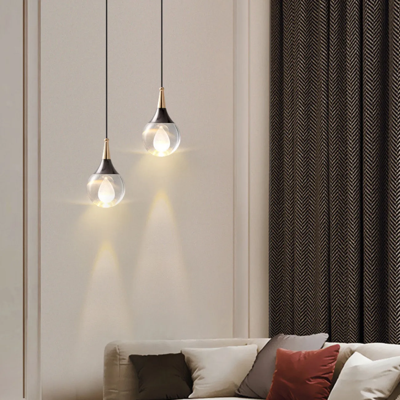 Готовая комбинация подвесных светодиодных светильников с лазерной гравировкой внутри шарообразных хрустальных рассеивателей SOFUS DUO C