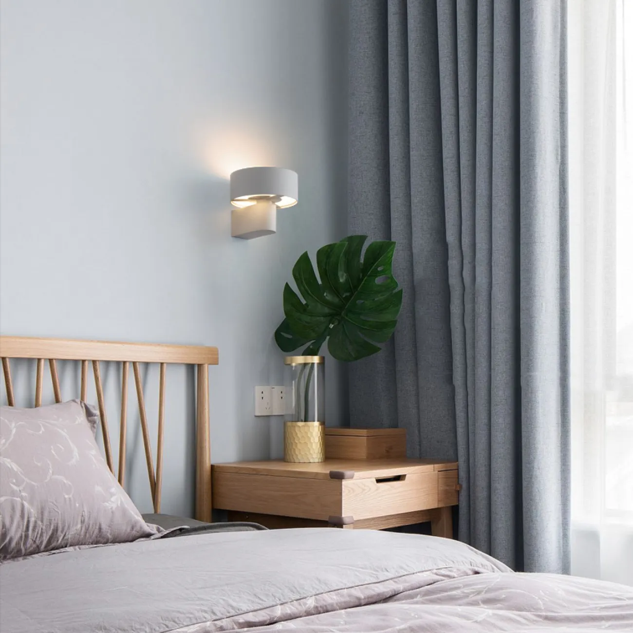 Настенный светильник DILA Brass от ImperiumLoft