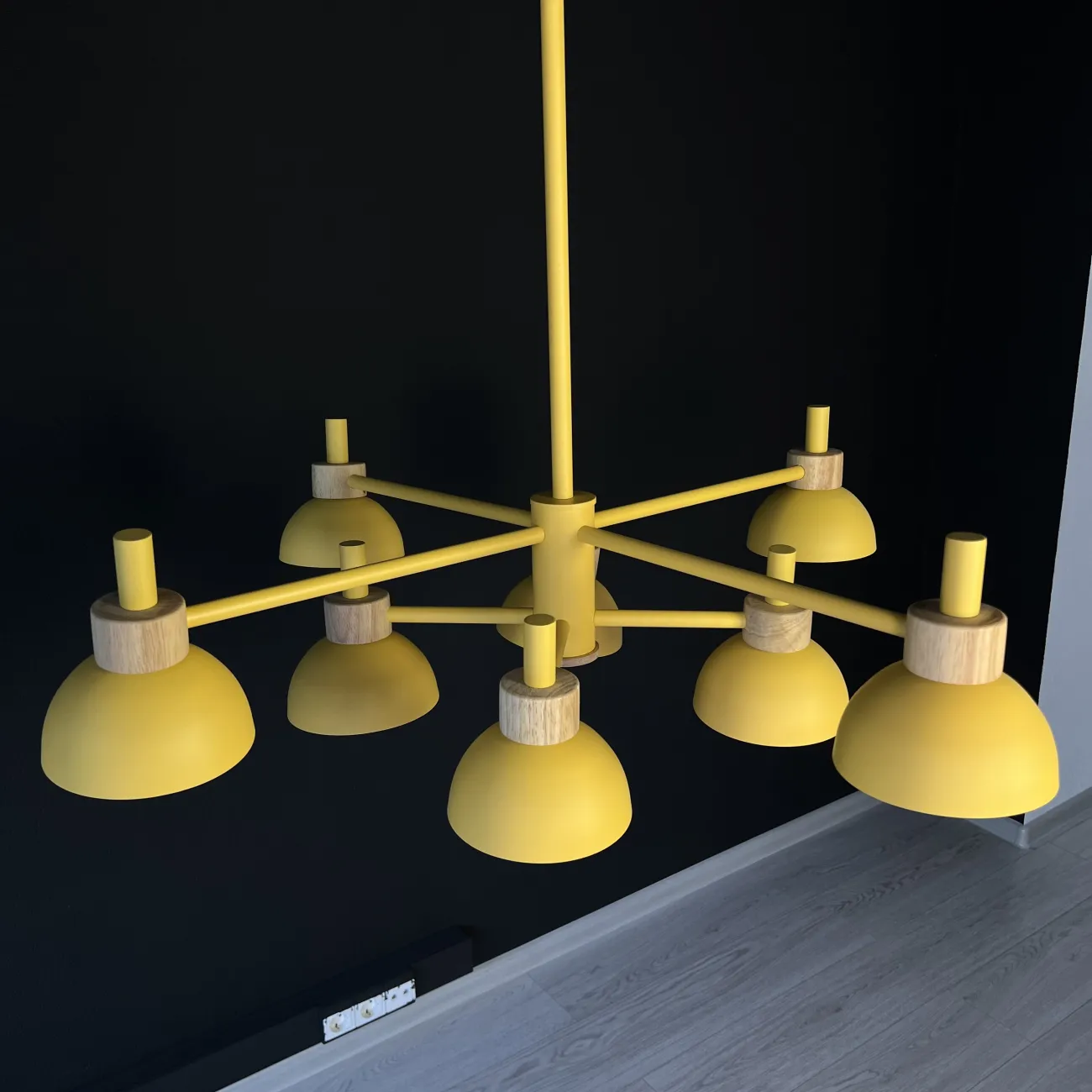 Люстра на штанге FANTA A 8 lights Yellow от ImperiumLoft Люстра на штанге FANTA A 8 lights Yellow от ImperiumLoft