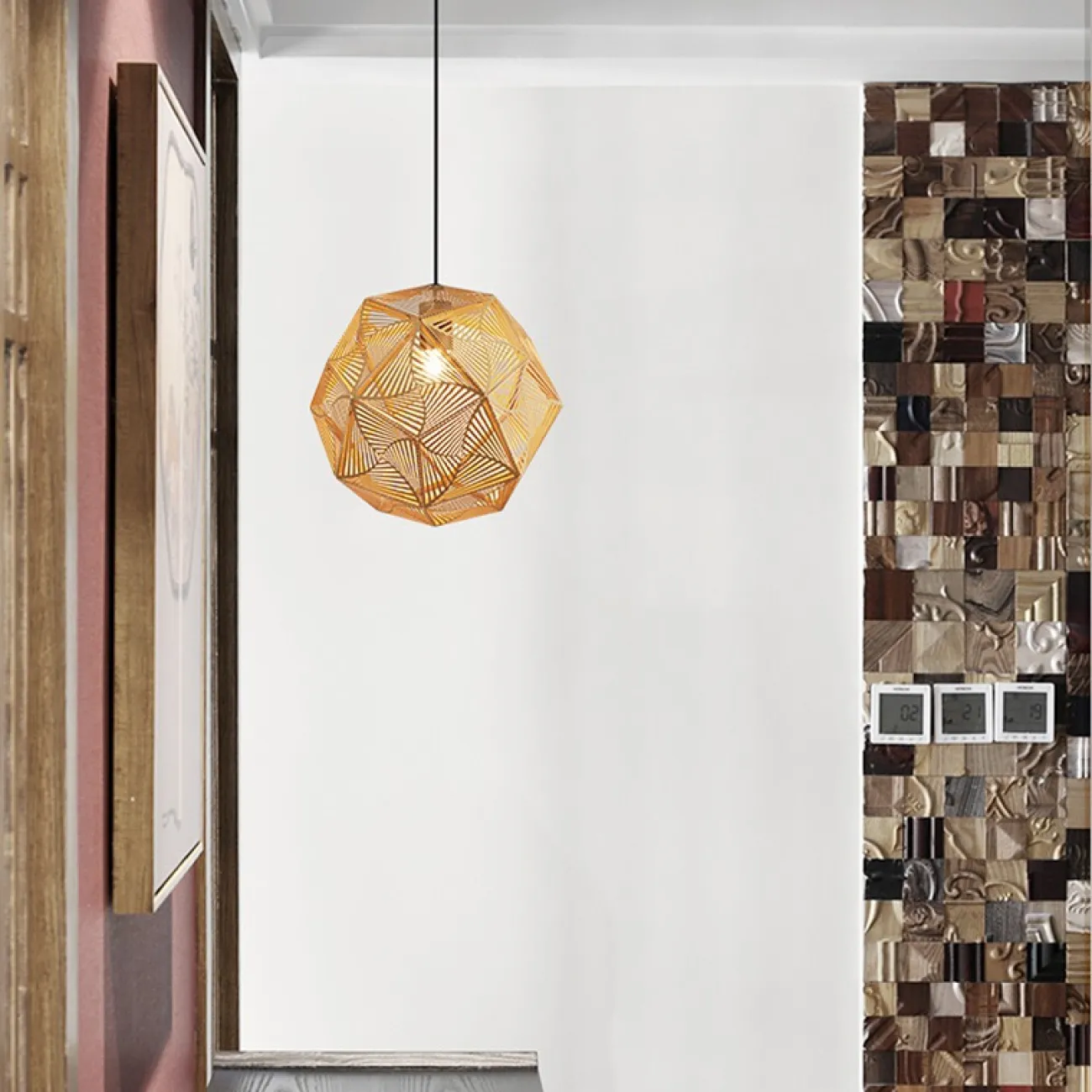 Подвесной светильник в виде резного многогранника SUDA