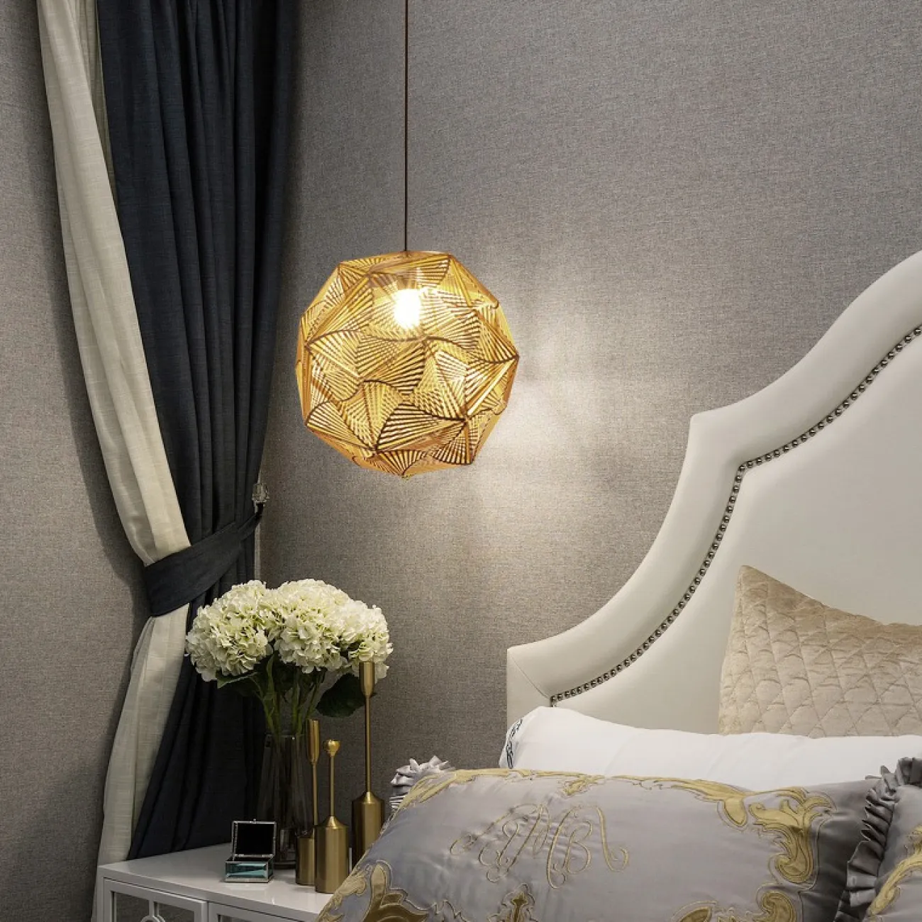 Подвесной светильник в виде резного многогранника SUDA