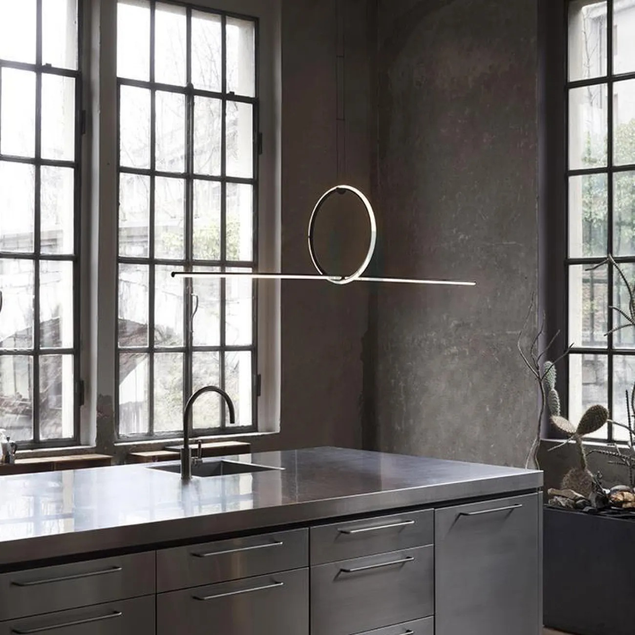 Подвесной светильник OOMPH от ImperiumLoft