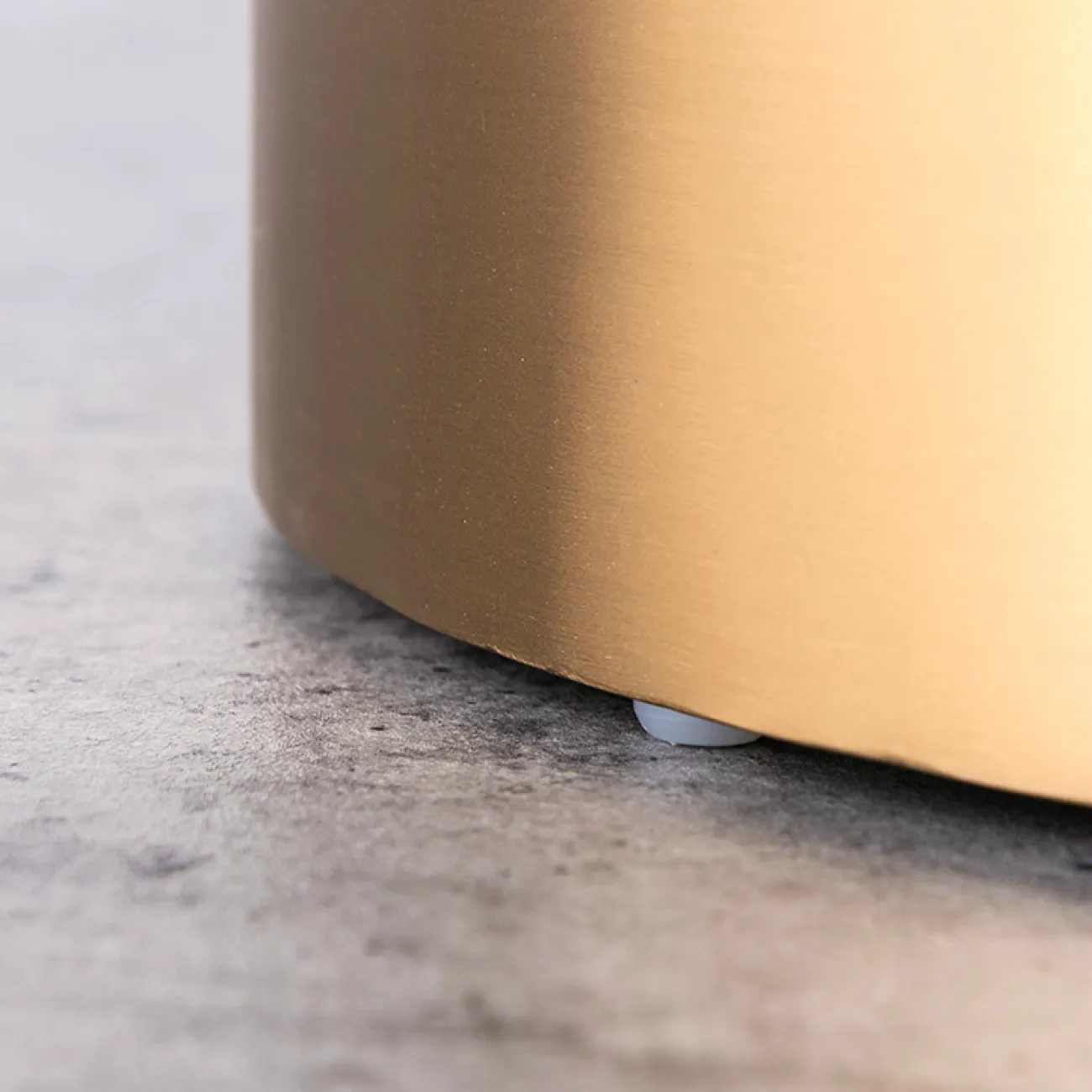 Дизайнерский журнальный столик LaLume-AP00261