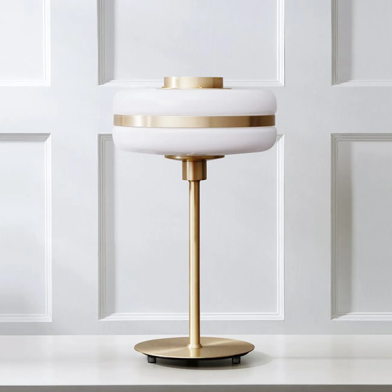 Настольная лампа CLAS TAB от ImperiumLoft Настольная лампа CLAS TAB от ImperiumLoft