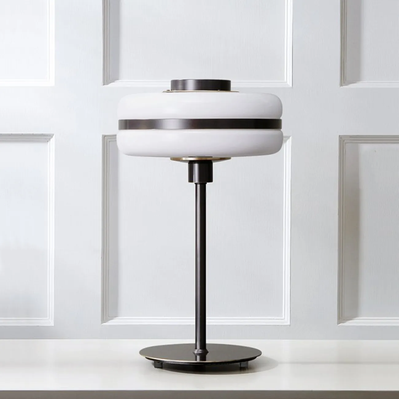 Настольная лампа CLAS TAB от ImperiumLoft Настольная лампа CLAS TAB от ImperiumLoft