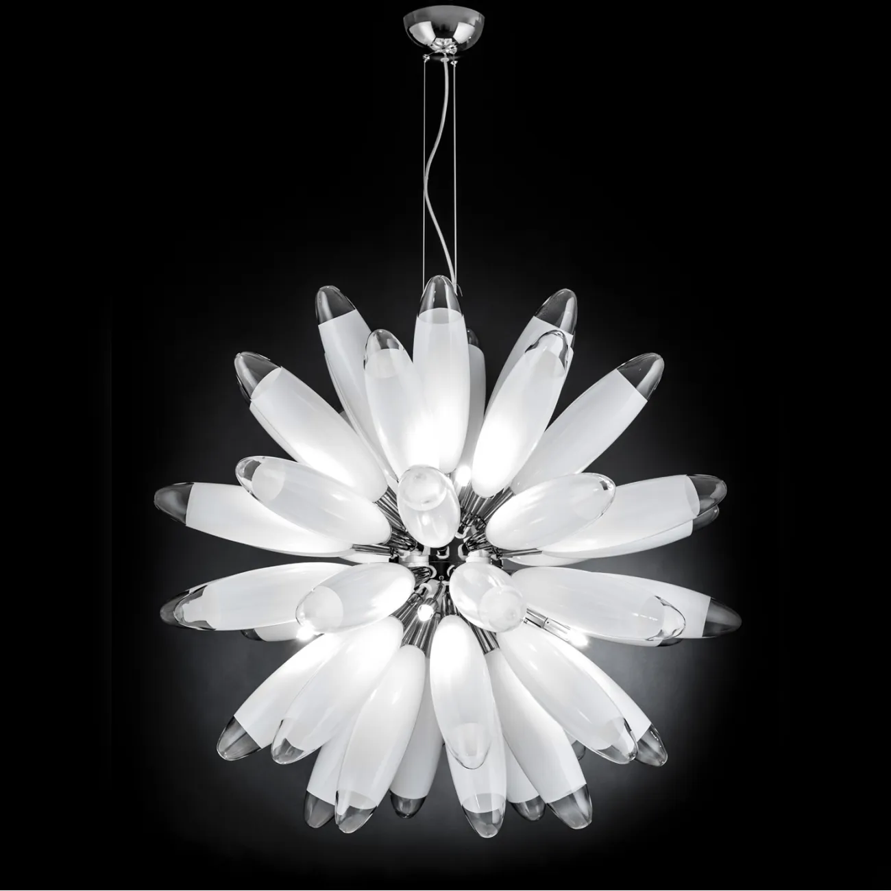 Подвесная люстра CARMELA A L22 от ImperiumLoft Подвесная люстра CARMELA A L22 от ImperiumLoft