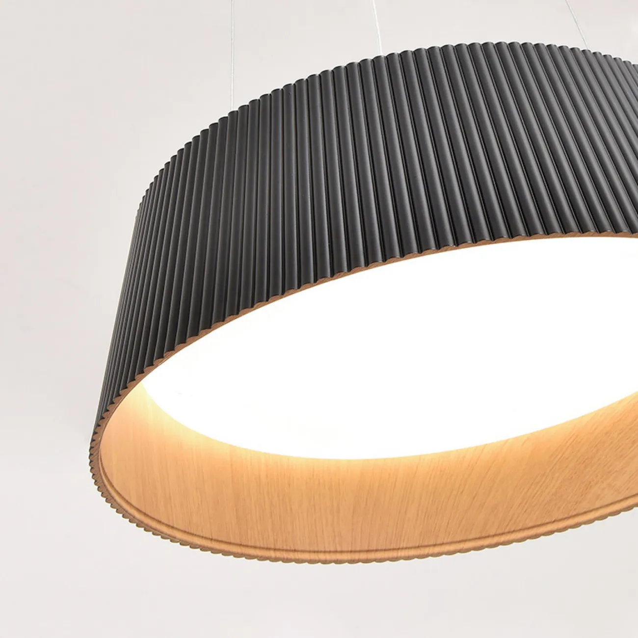 Подвесная люстра HILDNY Black от ImperiumLoft