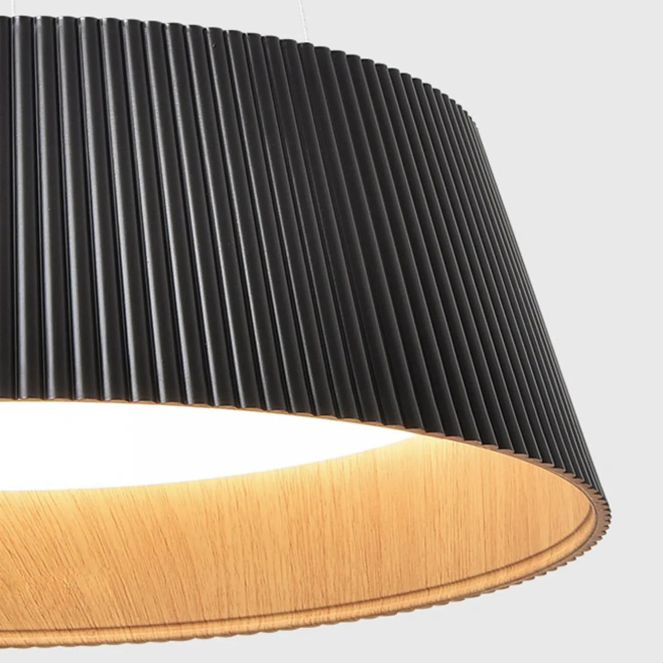 Подвесная люстра HILDNY Black от ImperiumLoft