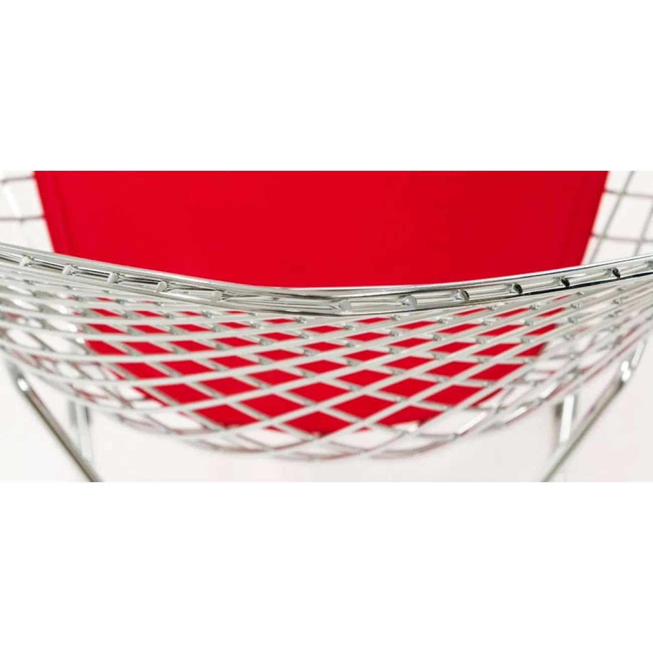 Кресло Bertoia Diamond Chair designed by Harry Bertoia	 in 1952 от LaLume