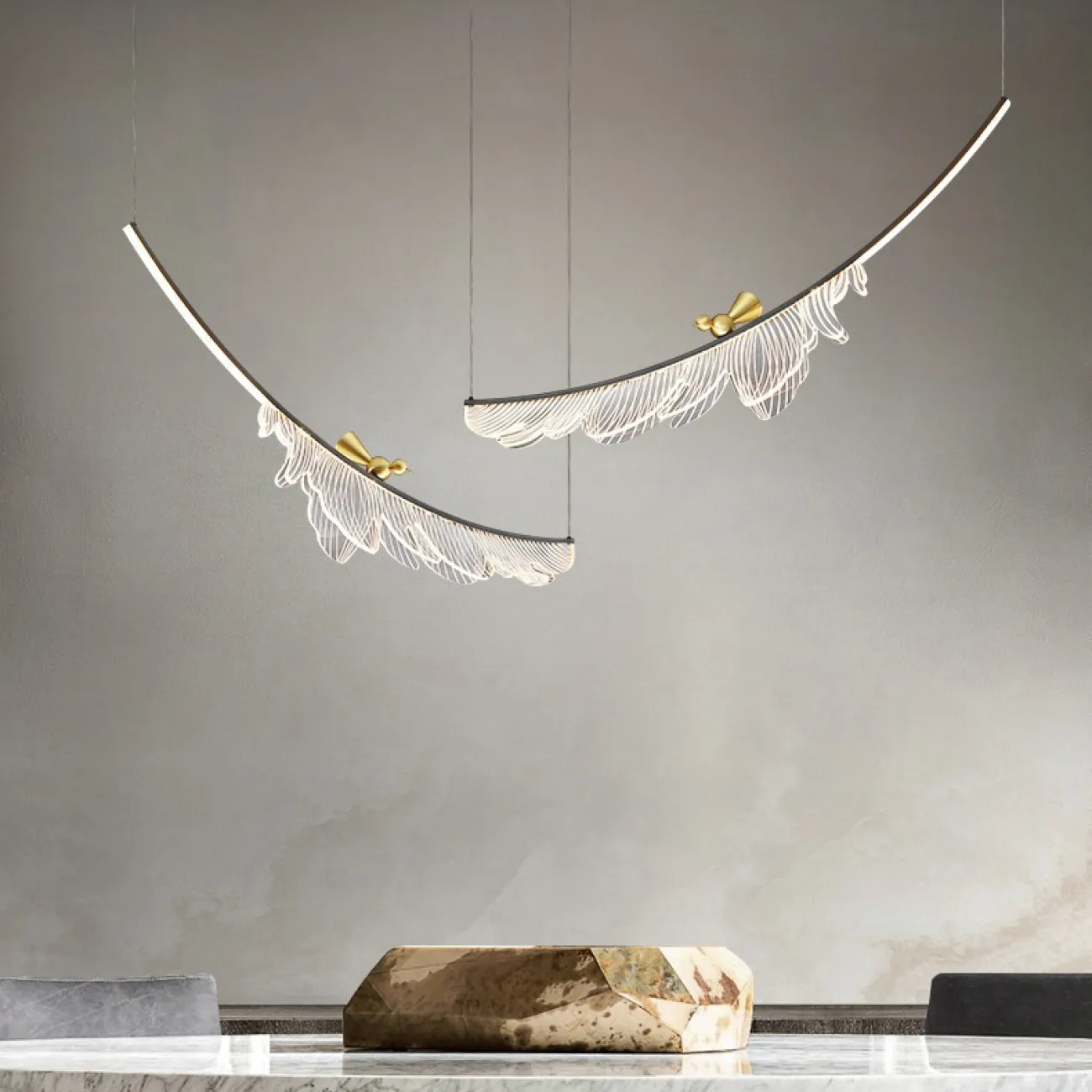 Готовая комбинация подвесных светодиодных светильников с листовидными плафонами и декоративными птицами из металла COLIBRI COMBO L157