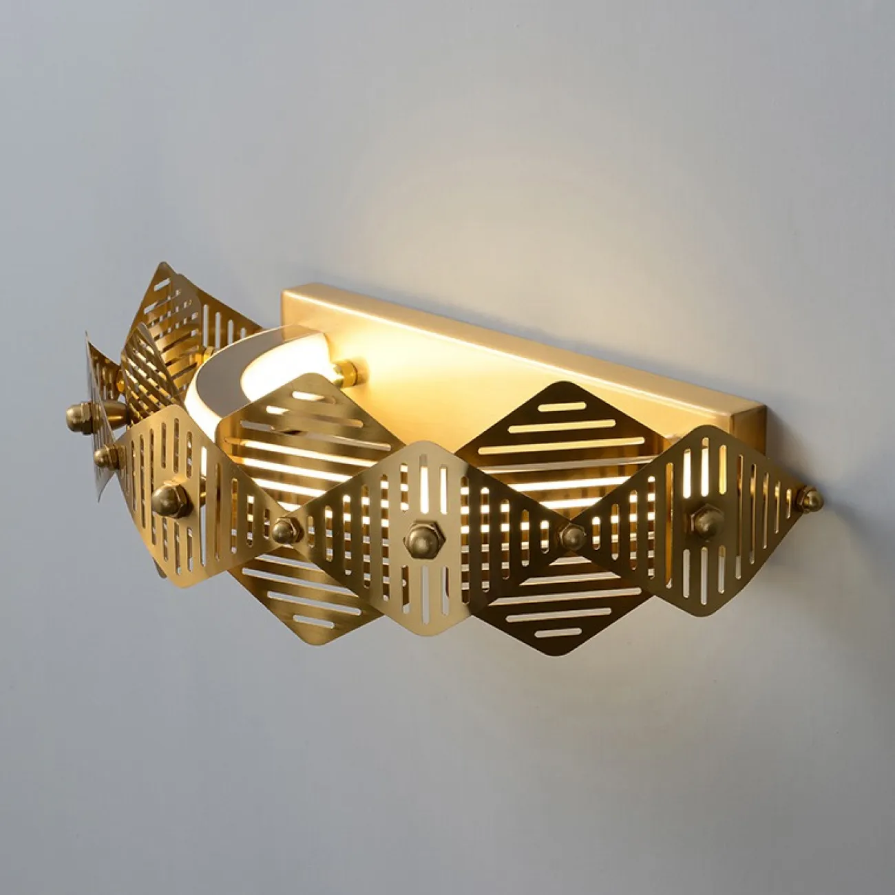 Настенный светильник BRILL WALL от ImperiumLoft