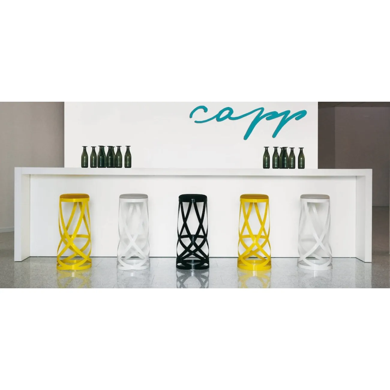 Барный стул Ribbon designed by Oki Sato		 in 2007 от LaLume