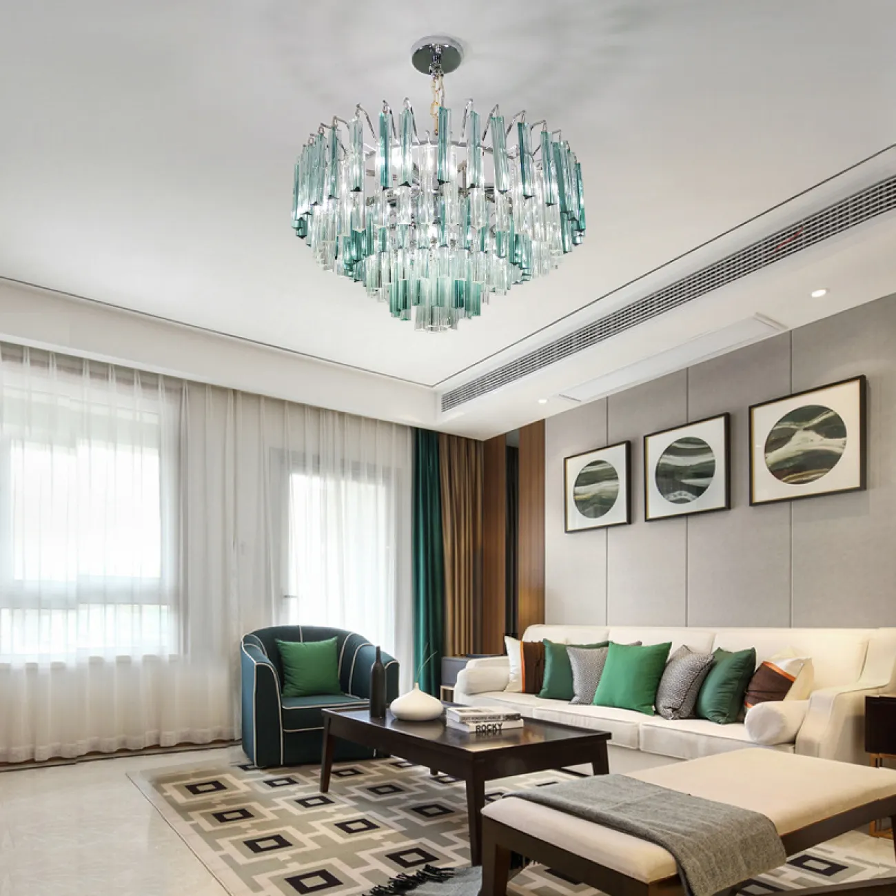 Подвесная стеклянная люстра в стиле постмодерн