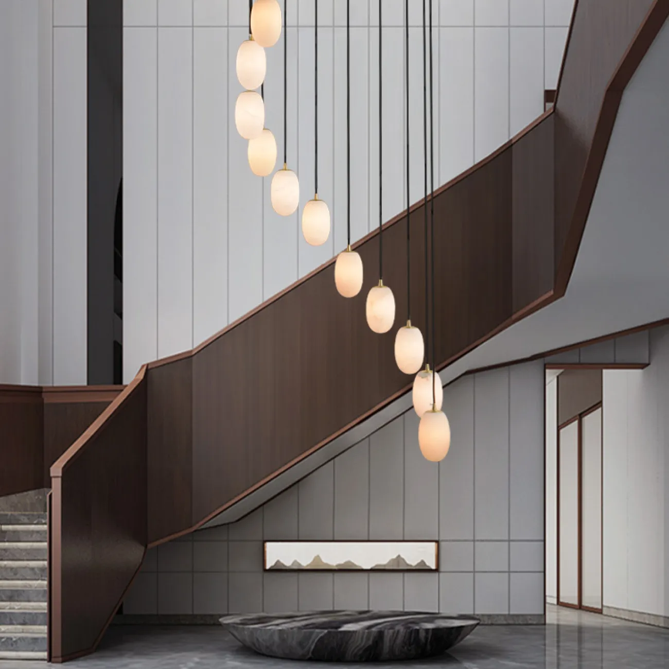 Готовая комбинация подвесных светильников с шаровидными плафонами из натурального белого мрамора LOU MORE D30