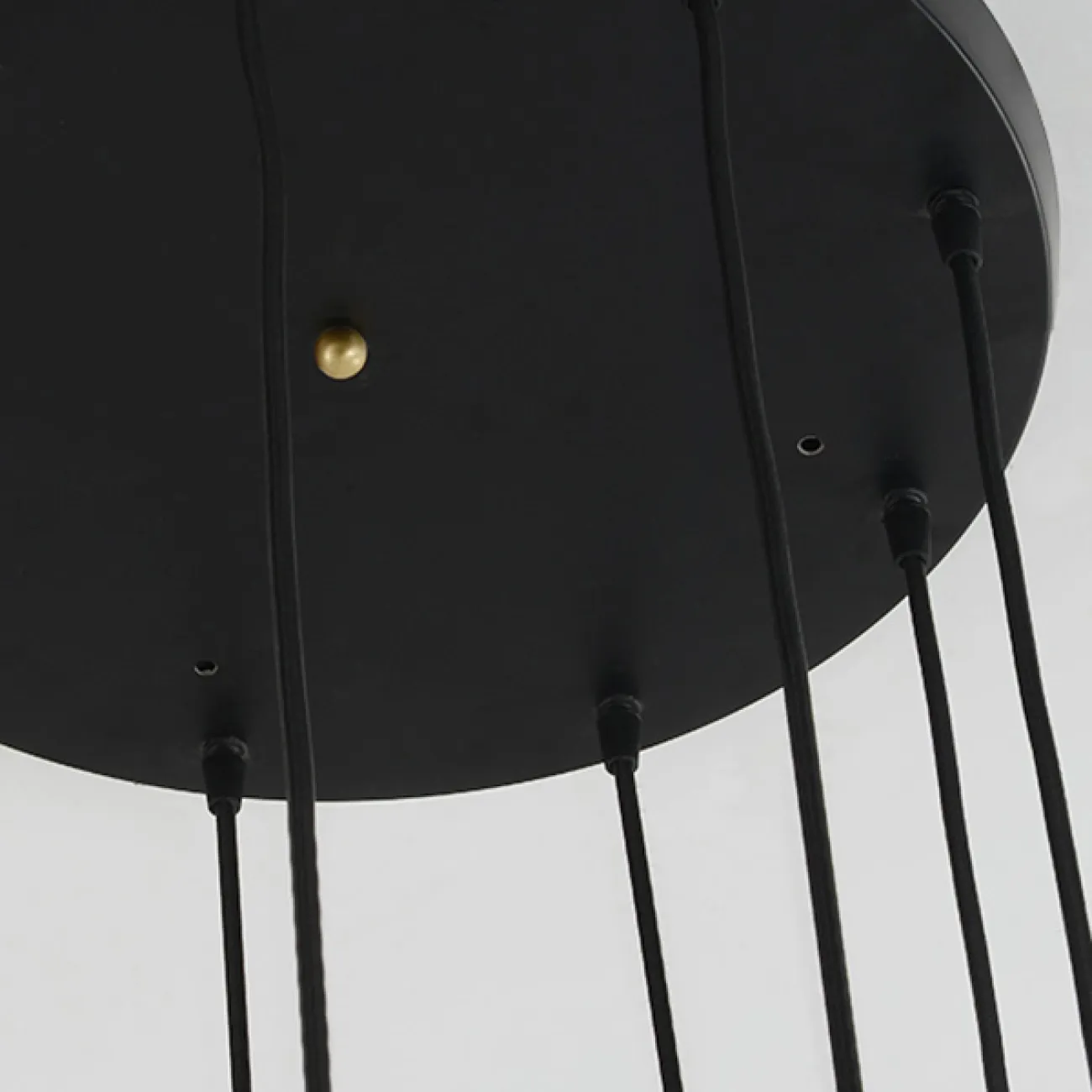 Готовая комбинация подвесных светильников с шаровидными плафонами из натурального белого мрамора LOU MORE D30