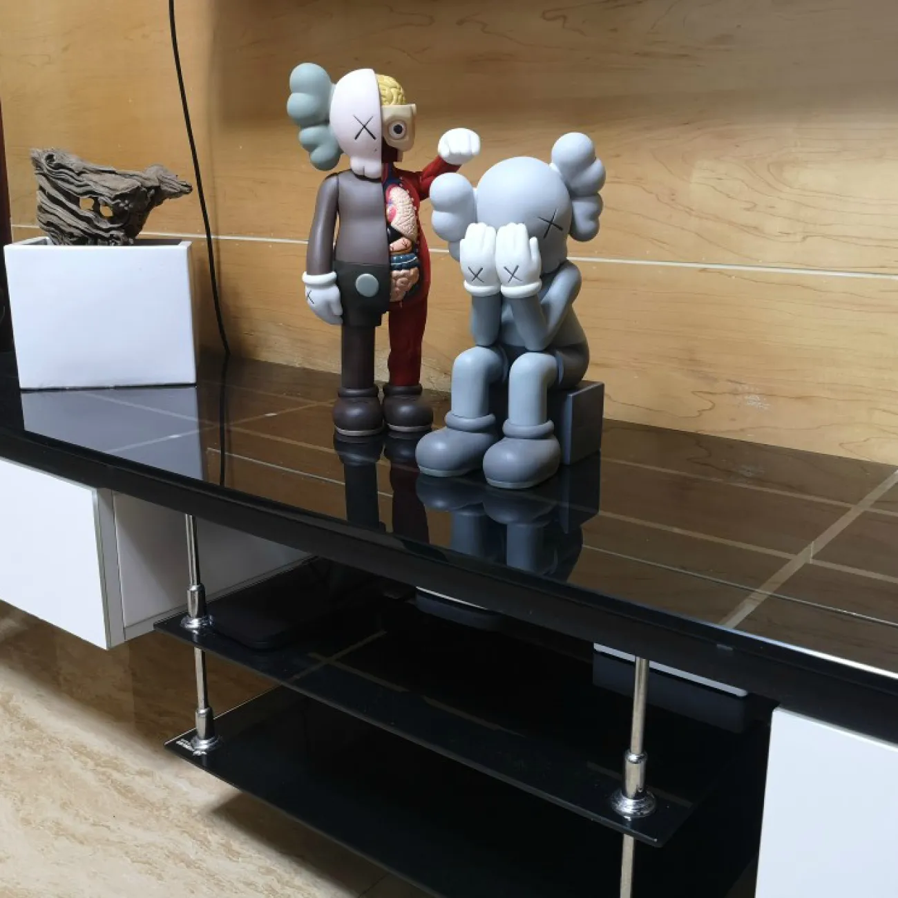 Дизайнерская скульптура кукла Kaws LaLume-SKT00197 