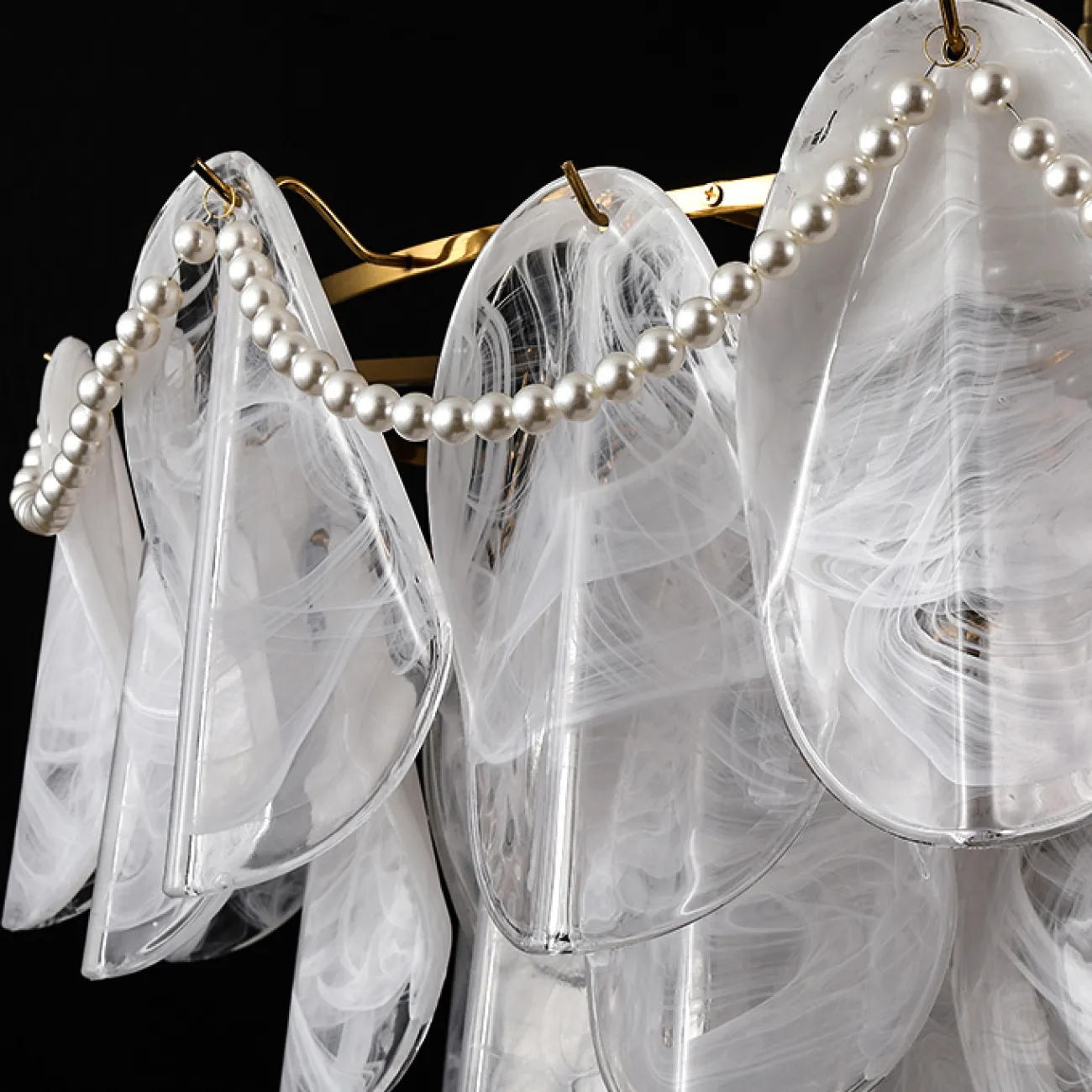 Подвесная люстра VIOLETTA A D50 от ImperiumLoft Подвесная люстра VIOLETTA A D50 от ImperiumLoft